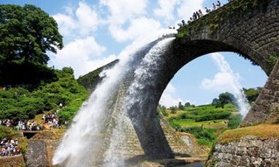 Private Tour Takachiho Gorge Tsujun Bridge and Sake Brewery