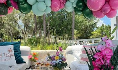 Customizable Picnic Boat Rental for Celebrations