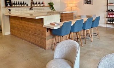 Old Vine Wine Tasting Experience in Healdsburg