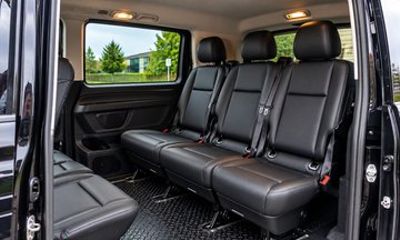 Private Glasgow Airport Transfer with Meet and Greet