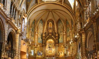 Sagrada Família Semi-Private Guided Tour with Reserved Entry