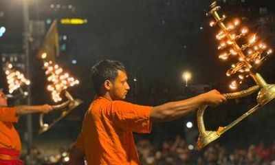 Pashupatinath Evening Aarati Experience in Kathmandu