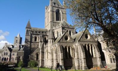 Dublin Old Town Self Guided Audio Walk with AI Questions