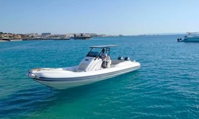 Private 4 Hour Speed Boat Tour Snorkeling and White island