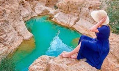 Wadi Al Shab Full Day Sharing Adventure from Muscat