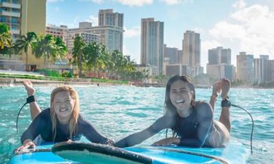 Open Group Surf Lesson in Waikiki