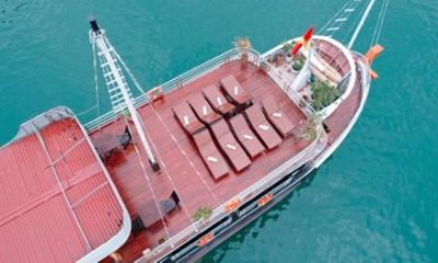 Hanoi: 2D1N Daiichi Cruise to Lan Ha Bay & Viet Hai Village
