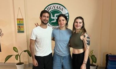 Hatha Vinyasa & Ashtanga Yoga Classes