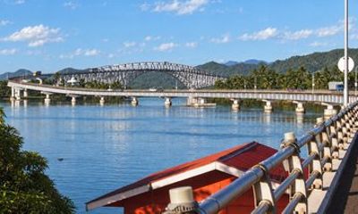 Self-Guided Podcast Tour: Engineering the Gold Coast Dream