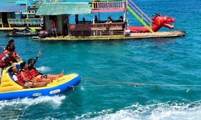 Little Boracay Private Tour with Floating Cottage in Manila