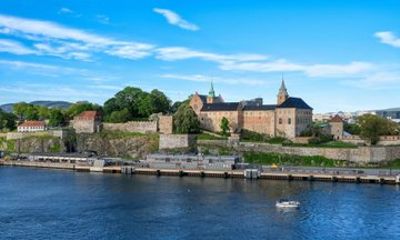 Akershus Fortress and Norway Home Front Museum Private Tour