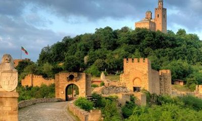 2 Day Veliko Tarnovo and Arbanasi Guided Tour from Sofia