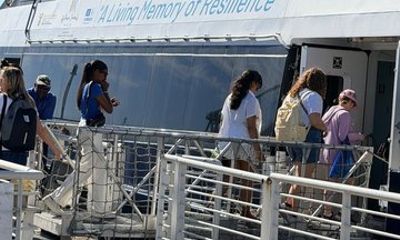 Robben Island Ticket and Cape Town Transfers