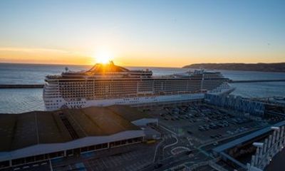 Marseille Shore Excursion Private Aix en Provence and Cassis Tour