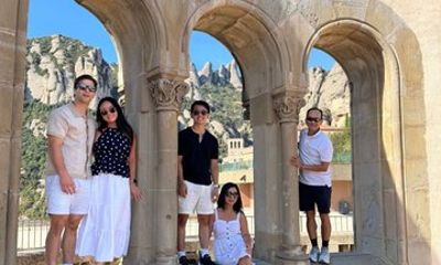 Montserrat Private Tour and Family Wine Experience from Barcelona