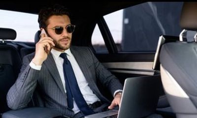 PrIvate Luxury Chauffeur Service and Boston Logan Airport BOS