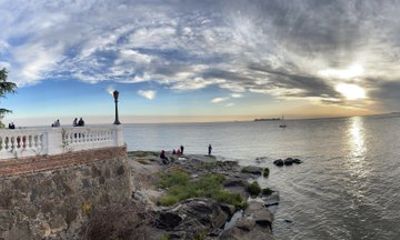 Colonia del Sacramento: History, Mate and Fishing