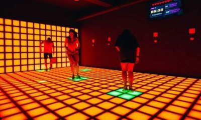 Faro Mega Arena Run Experience Interactive Challenge