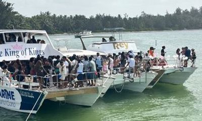 Party on a Party Boat in Punta Cana with DJ and unlimited drinks