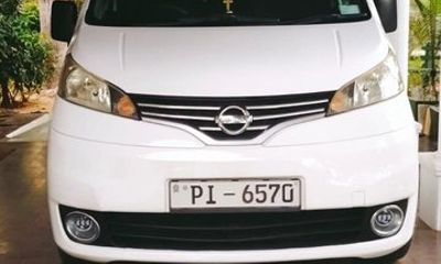 Sri Lanka Private Driver and Minivan Flexible Islandwide Tours
