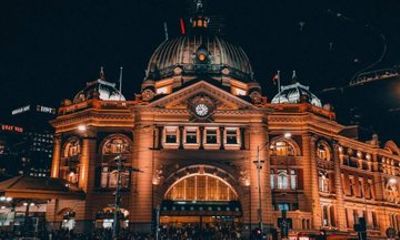Private Walking Tour of Melbourne City Baths