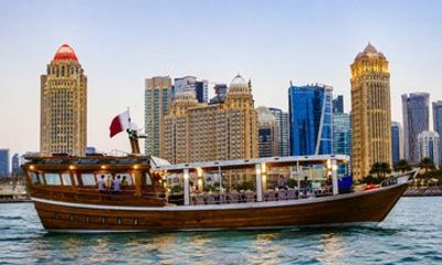 Doha Private Guided City Tour and Traditional Dhow Cruise