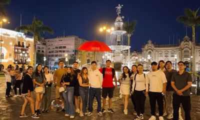 Dark Side of Lima Evening Walking Tour