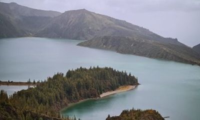 Private Tour Half Day Lagoa do Fogo, Caldeira Velha and Waterfall