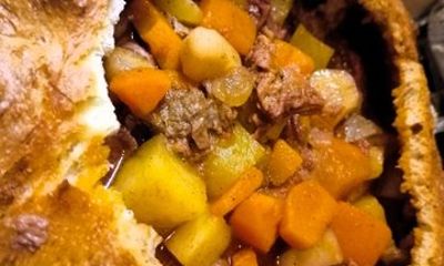Budapest Small Group Food Tour with Full Meal