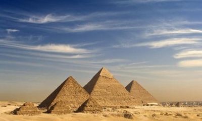 Hurghada to Cairo GEM Pyramids Sphinx in One Day