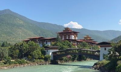 8 Day Private Bhutan Tour Phobjikha Punakha Tigers Nest