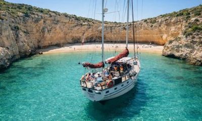 Flavors at sea