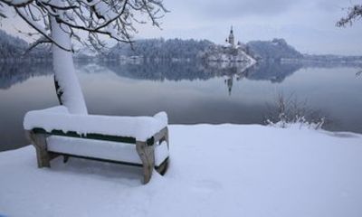 From Ljubljana: Bled Lake & Triglav National Park Day Trip