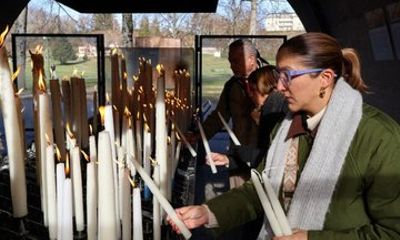 Private Lourdes Tour: Grotto & Basilicas from Pamplona