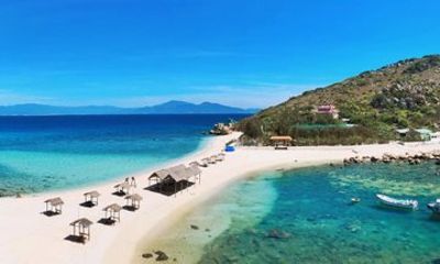 VIP Snorkelling And Discovering Fishing Village