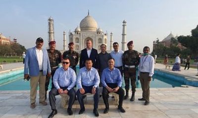 Agra: Taj Mahal and Agra Fort Private Guided Tour