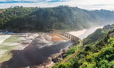 Four Day Garden Route Wildlife Hiking and Wine Tour