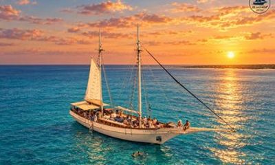 Aruba Adults-Only Sunset Snorkel Cruise to WWII Shipwreck