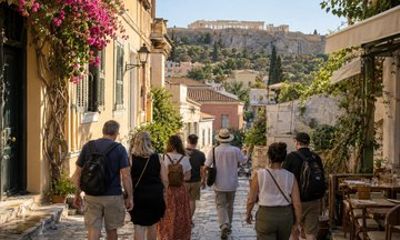 First Walk in Athens: Highlights & Local Tips