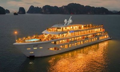 Ha Long Bay 2 Day 1 Night Premium Cruise Experience from Hanoi