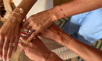 Mobile luxury permanent jewelry experience