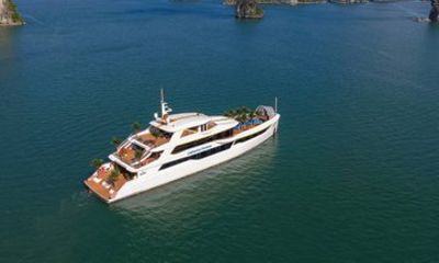 Catherine Cruise Ha Long Bay Sightseeing Tour with Buffet Lunch