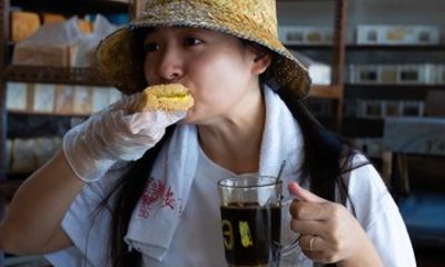Traditional Bakery Tour and Kaya Toast Experience in Singapore