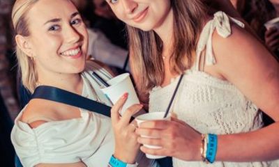 Krakow Kazimierz Pub Crawl with Drinks and Snacks