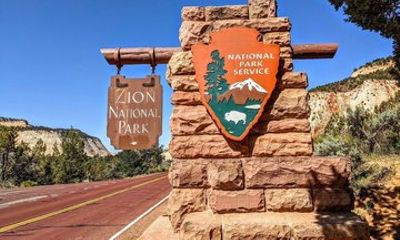 Private Day Tour to Bryce Canyon and Zion National Parks from SLC