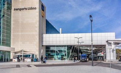 Private Transfer Lisbon Airport to Cascais Sintra or Sesimbra