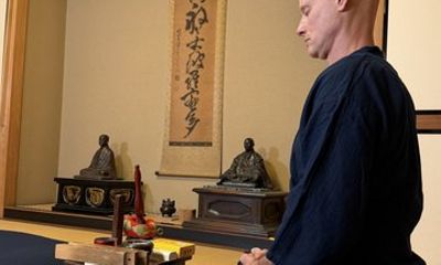 Zen Meditation Class in Tokyo in English or French