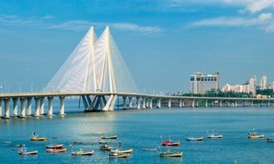 Private Tour of The Five Senses of Mumbai