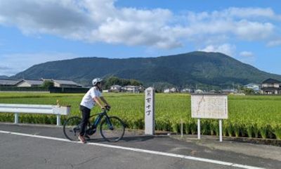 Kagawa Countryside E Bike Pilgrimage and Udon Tour