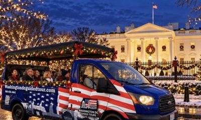 Washington DC Holiday Lights Moonlight Guided Tour